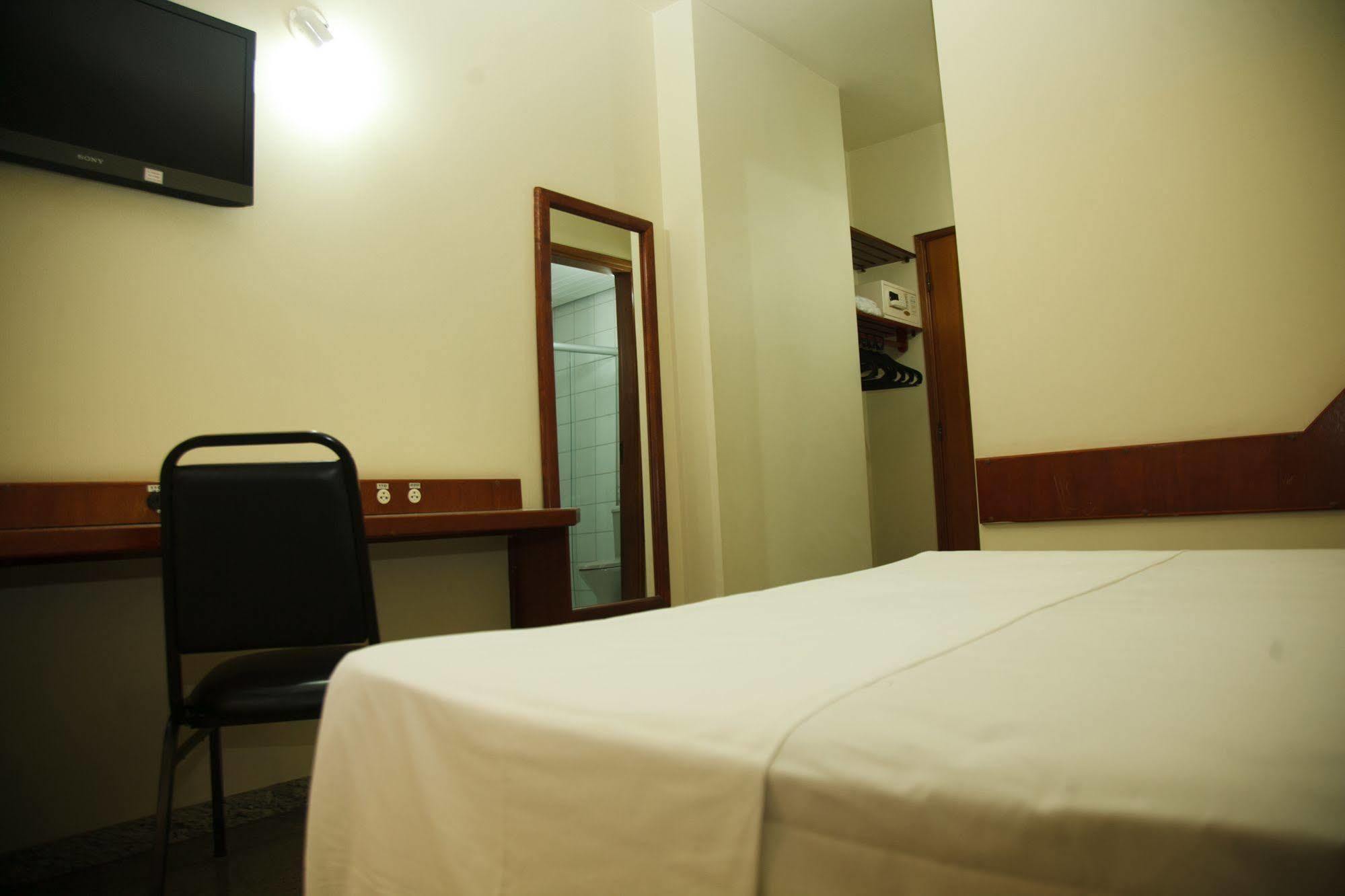 Villalba Hotel Uberlândia Eksteriør billede